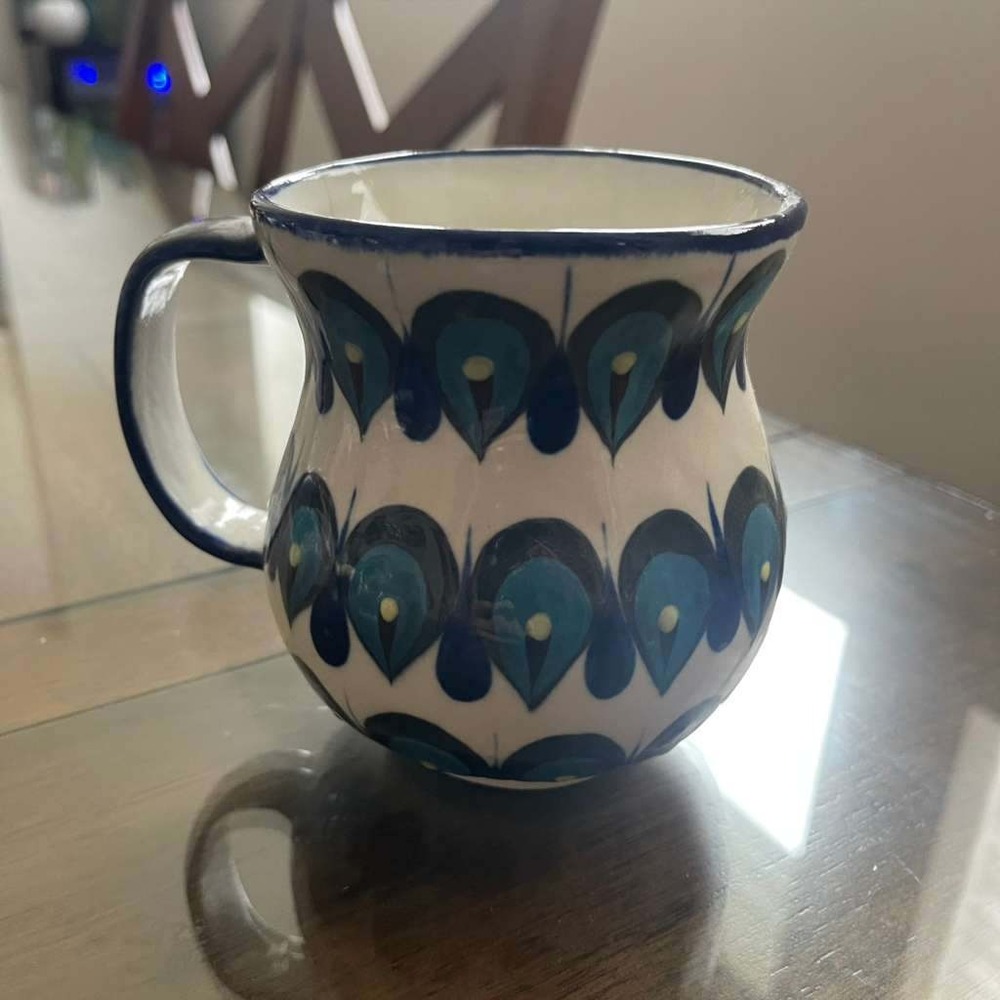 Mayan Ken Pottery Mug, Hand Painted Folk Art, Guatemala Ceramic Cup - Picture 4 of 6